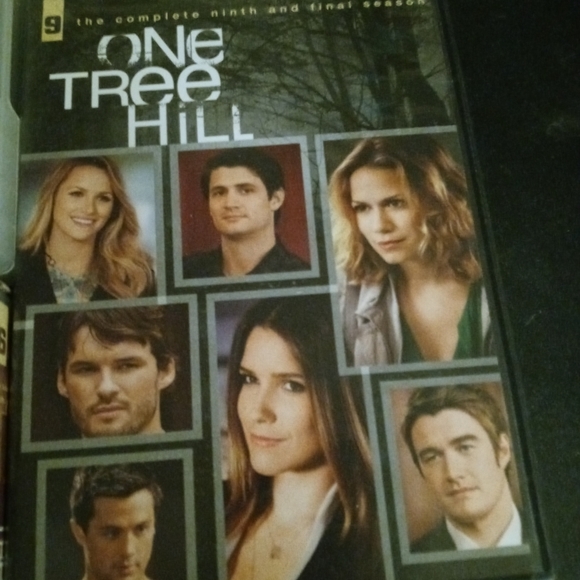 PREOWNED used One tree hill seasons 1-6&9 good condition - Picture 8 of 13